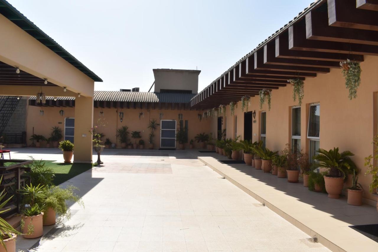 מלון רוואלפינדי Safari Club 1 מראה חיצוני תמונה