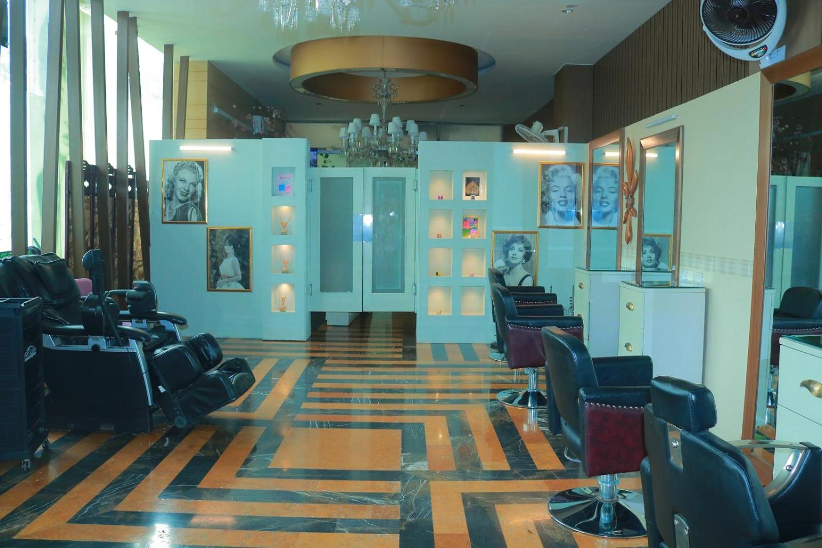מלון רוואלפינדי Safari Club 1 מראה חיצוני תמונה